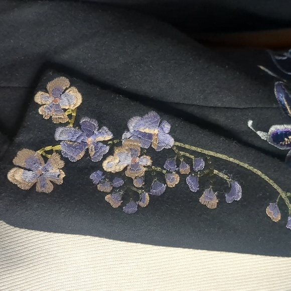 NYGÄRD* Velvet and wool embroidered blazer jacket lapel hook/eye close sz Medium - Picture 3 of 12